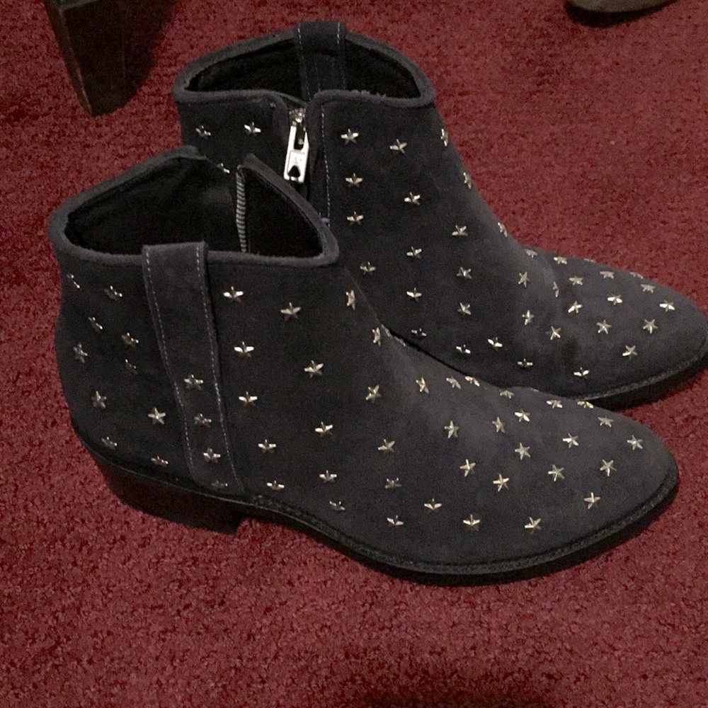 Mexicans Blue Suede Bootie’s
